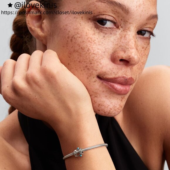 Pandora Openwork Fish Charm - Picture 5 of 5